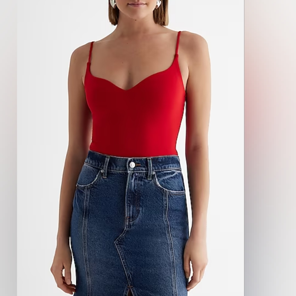 EXPRESS: Body Contour Sweetheart Neckline Bodysuit